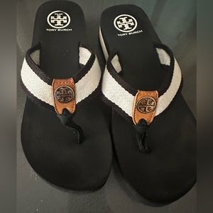 Tory Burch sandals! Sz8